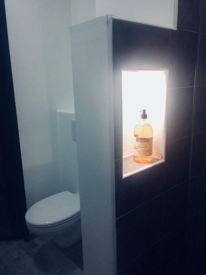 Ferienwohnung Studio 4 Personnes Avec Piscine, Tennis Hyères Exterior foto